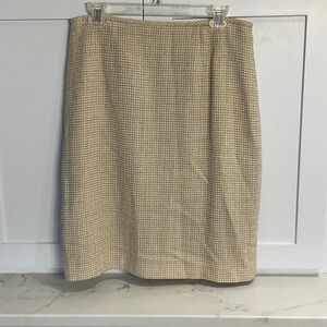 Elegant Beige Tweed Antonio Melani Women's Skirt